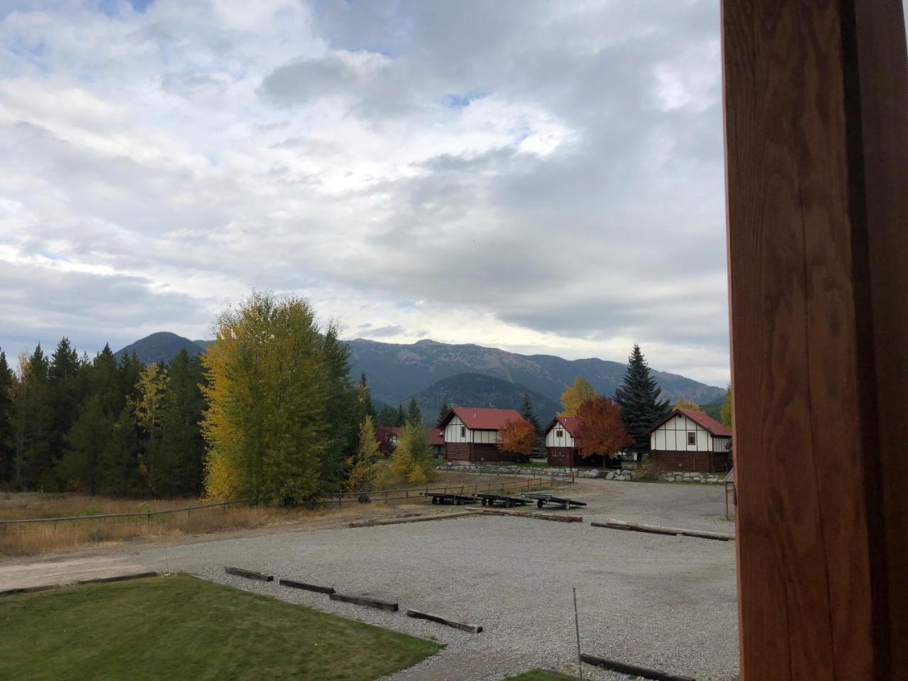 Great Northern Resort West Glacier Exterior photo